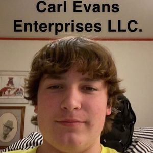 Meet your Posher, Carl